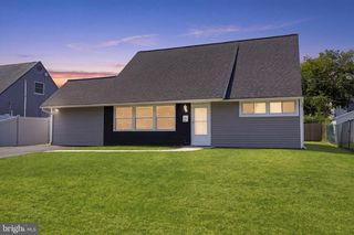 47 MINTLEAF RD, Levittown, PA 19056