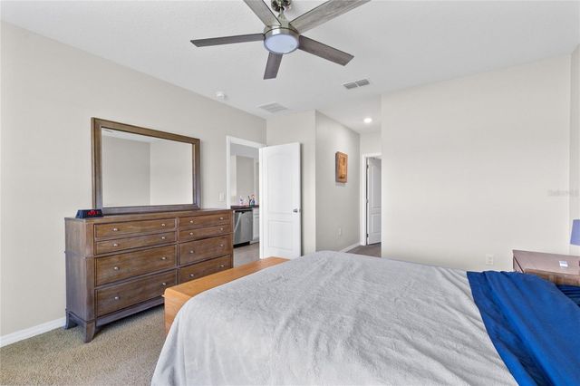 5207 MAHOGANY DRIVE, Mount Dora, FL 32757