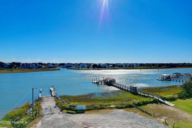 2014 Marsh Acres Court, Supply, NC 28462