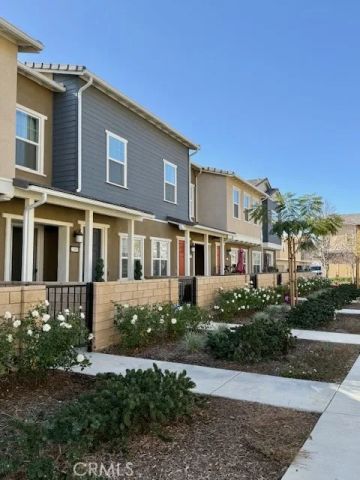 22885 Acoustic, Saugus, CA 91350