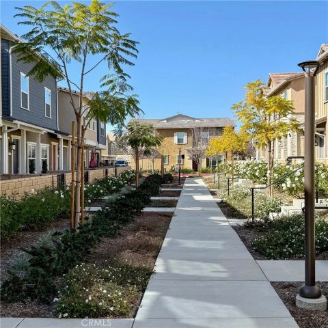 22885 Acoustic, Saugus, CA 91350