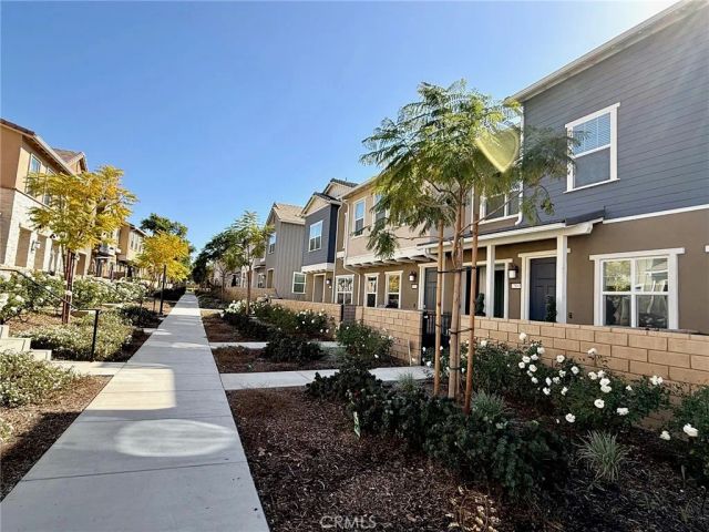 22885 Acoustic, Saugus, CA 91350