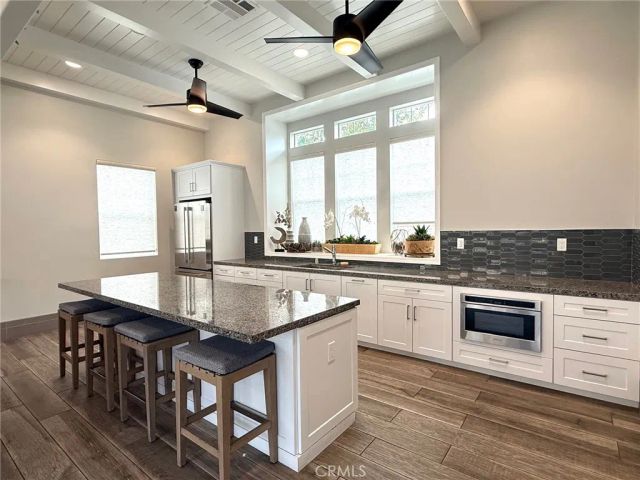 22885 Acoustic, Saugus, CA 91350