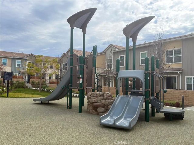 22885 Acoustic, Saugus, CA 91350