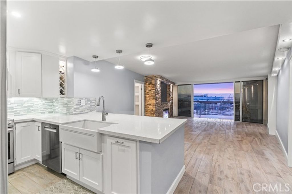 700 E Ocean Boulevard 1208, Long Beach, CA 90802