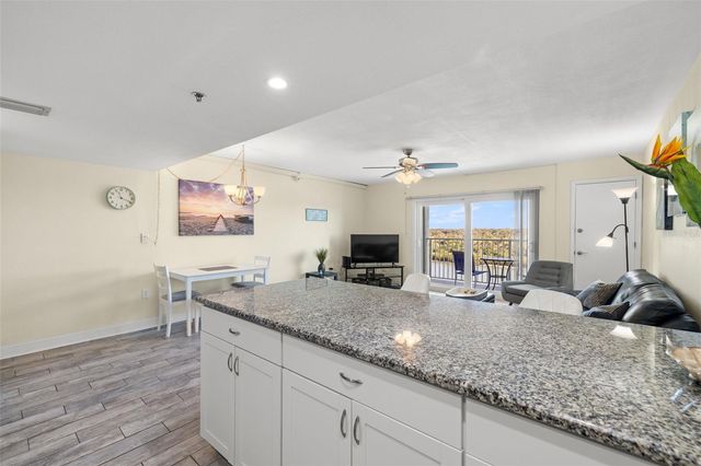 18610 GULF BOULEVARD 709, Indian Shores, FL 33785