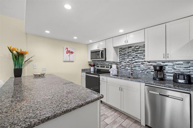 18610 GULF BOULEVARD 709, Indian Shores, FL 33785