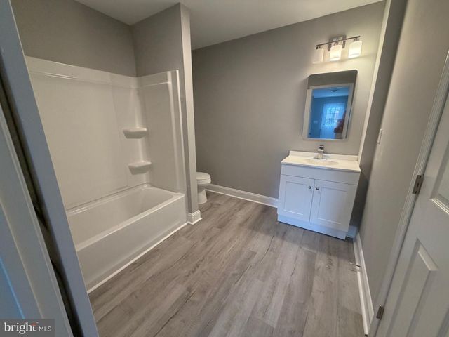 225 BASSETT AVE, New Castle, DE 19720