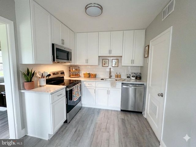 225 BASSETT AVE, New Castle, DE 19720