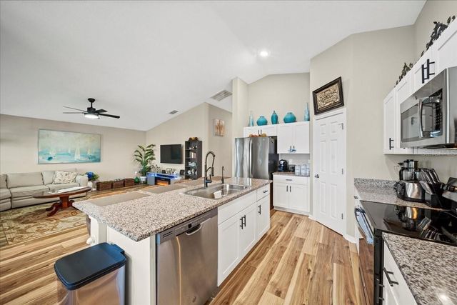 5543 ARLINGTON RIVER DRIVE, Lakeland, FL 33811