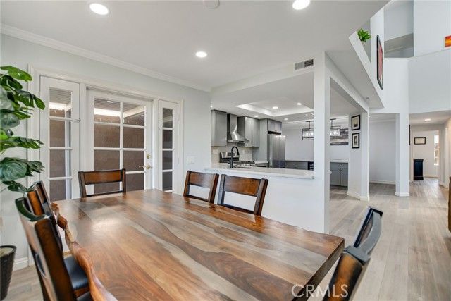 6117 E Garnet, Anaheim, CA 92807