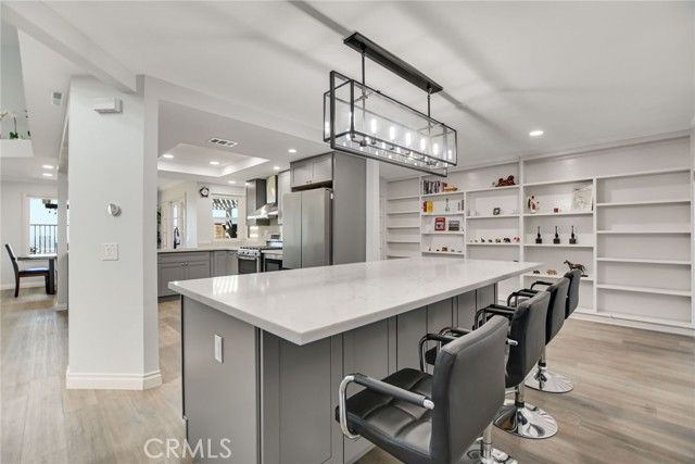 6117 E Garnet, Anaheim, CA 92807