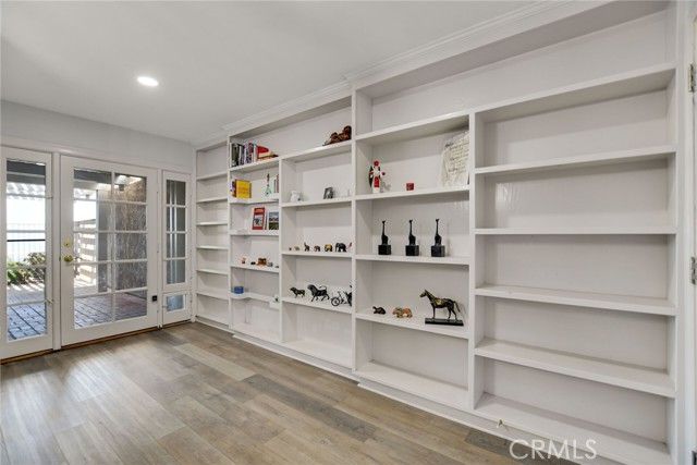 6117 E Garnet, Anaheim, CA 92807