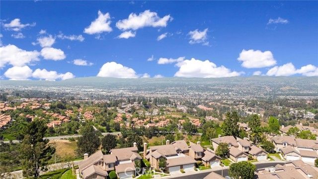 6117 E Garnet, Anaheim, CA 92807