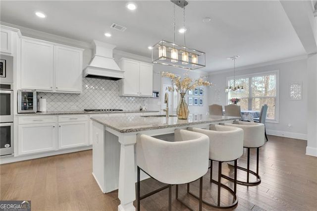 4715 Gablestone Crossing, Hoschton, GA 30548