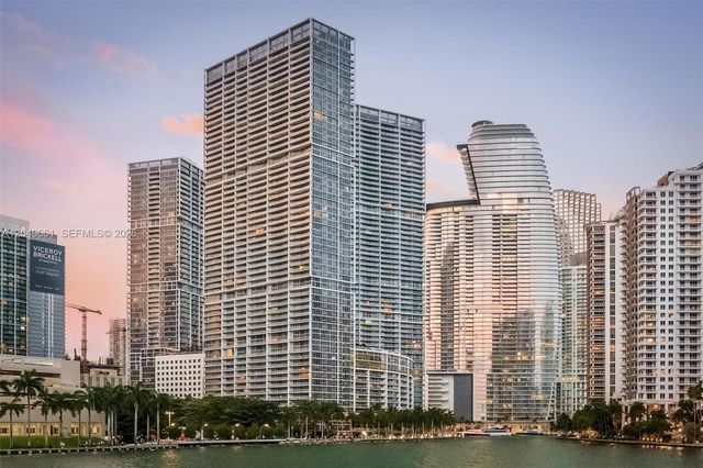 300 Biscayne Boulevard Way 4808W, Miami, FL 33131