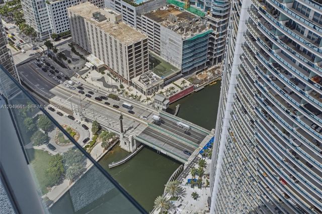 300 Biscayne Boulevard Way 4808W, Miami, FL 33131