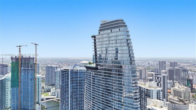 300 Biscayne Boulevard Way 4808W, Miami, FL 33131