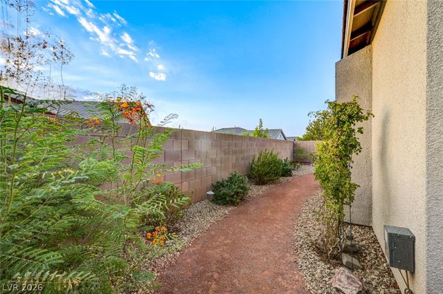 1167 North Water Street, Henderson, NV 89011