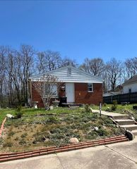 2118 S Warren Street, South Bend, IN 46613