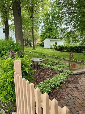 600 S Charles Street, Belleville, IL 62220
