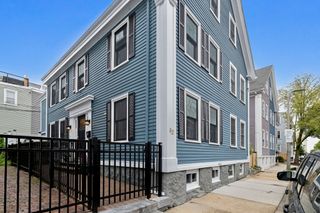 62 Pearl St, Boston, MA 02129