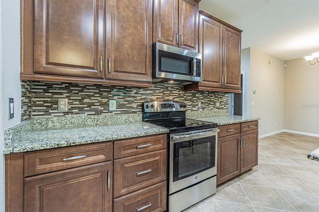 9936 GAP WEDGE DRIVE, San Antonio, FL 33576