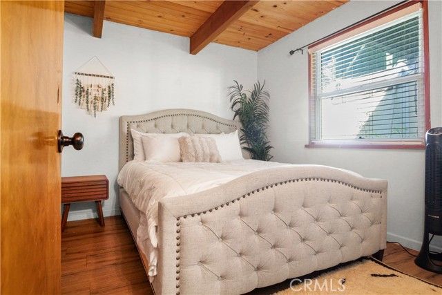 33020 Arrowbear Drive, Running Springs, CA 92382