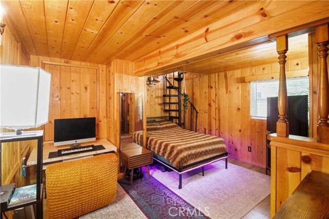 33020 Arrowbear Drive, Running Springs, CA 92382