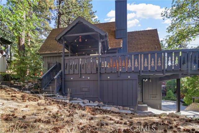 33020 Arrowbear Drive, Running Springs, CA 92382