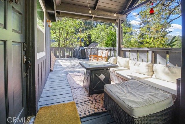 33020 Arrowbear Drive, Running Springs, CA 92382