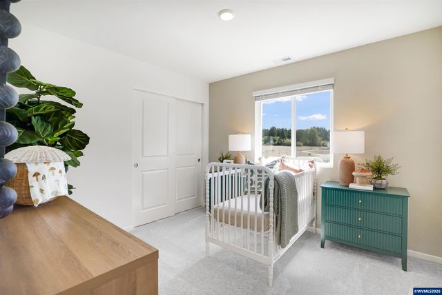 1481 Laura Vista Dr, Albany, OR 97321