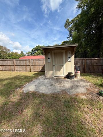 24 Doe Drive, Beaufort, SC 29907
