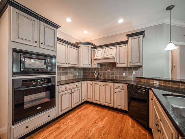 3202 Takara Drive, Evansville, IN 47715