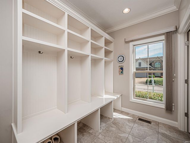 3202 Takara Drive, Evansville, IN 47715