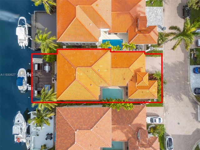 1091 Waterside Ln, Hollywood, FL 33019