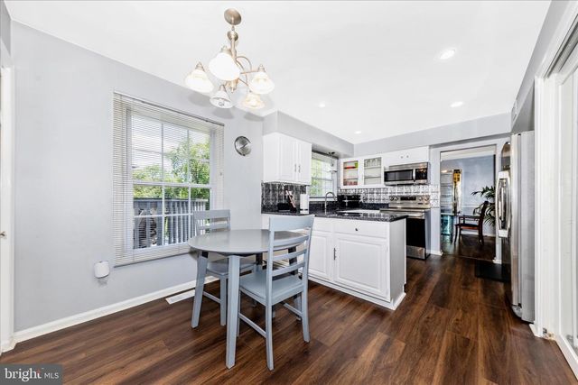 17021 FLATWOOD RD, Rockville, MD 20855
