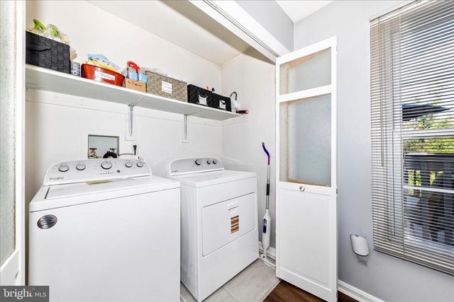 17021 FLATWOOD RD, Rockville, MD 20855