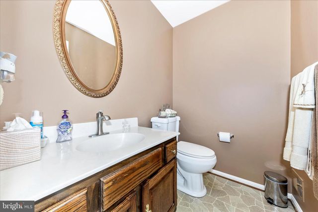 17021 FLATWOOD RD, Rockville, MD 20855