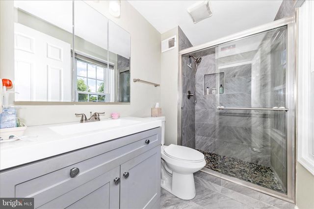 17021 FLATWOOD RD, Rockville, MD 20855