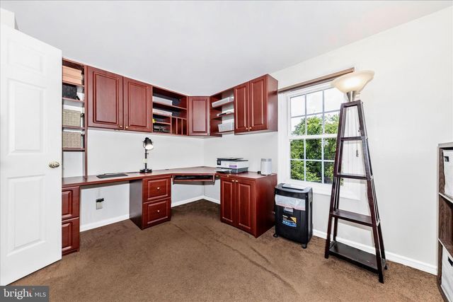 17021 FLATWOOD RD, Rockville, MD 20855