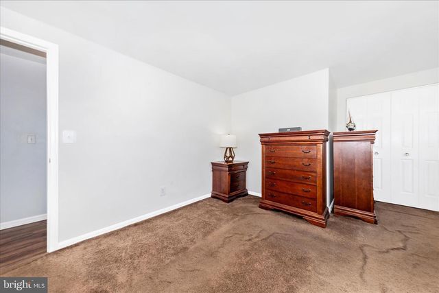 17021 FLATWOOD RD, Rockville, MD 20855
