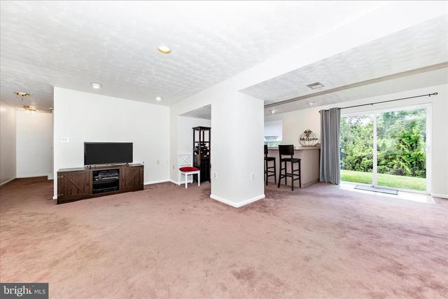 17021 FLATWOOD RD, Rockville, MD 20855