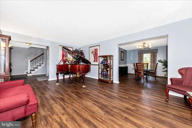 17021 FLATWOOD RD, Rockville, MD 20855