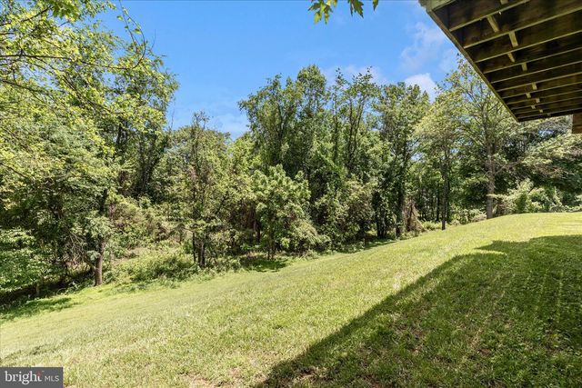 17021 FLATWOOD RD, Rockville, MD 20855