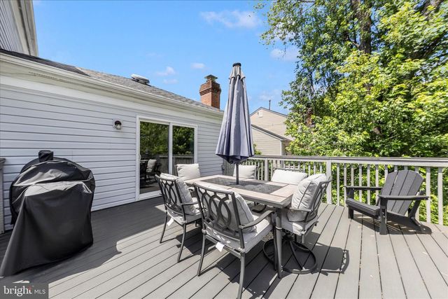 17021 FLATWOOD RD, Rockville, MD 20855