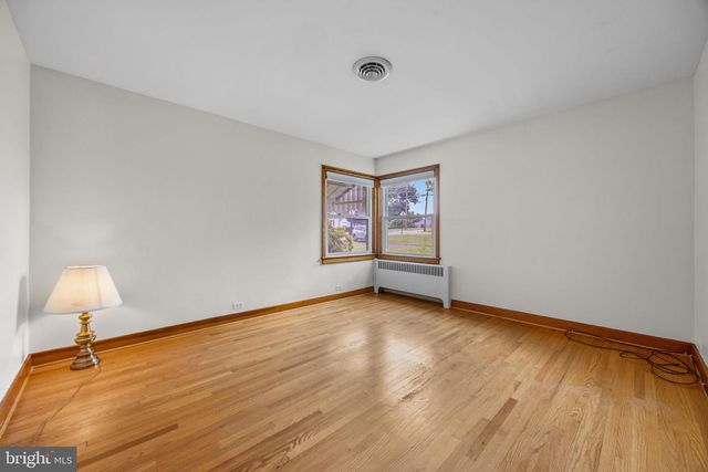 2883 PARK AVE, Manchester, MD 21102