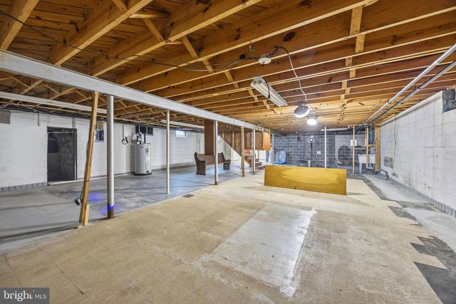 2883 PARK AVE, Manchester, MD 21102