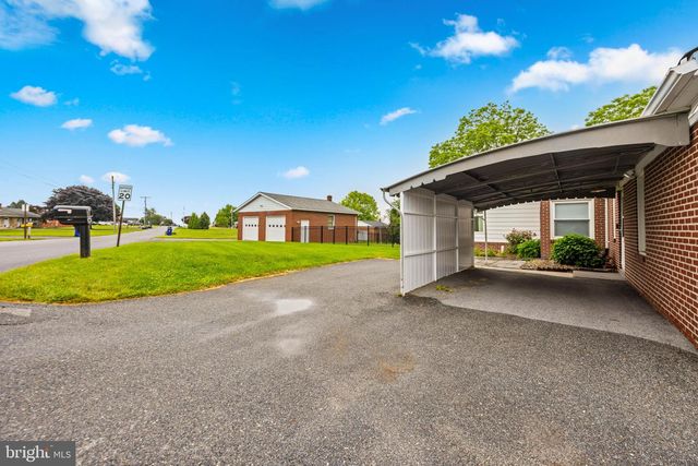 2883 PARK AVE, Manchester, MD 21102