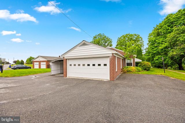 2883 PARK AVE, Manchester, MD 21102